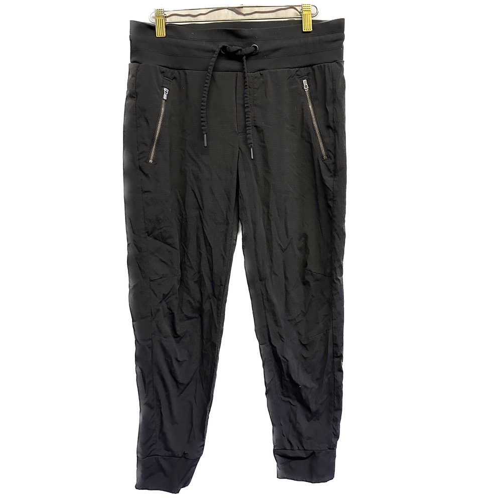 Ahtleta Black Jogger Sweats